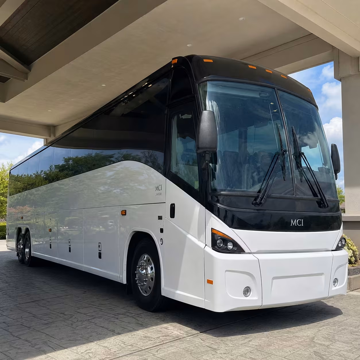 you can find and book airport transportation in lewisville and any nearby city